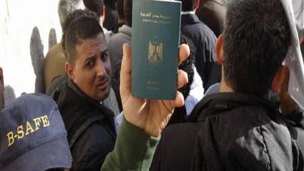 العماله المصريه بالخارج