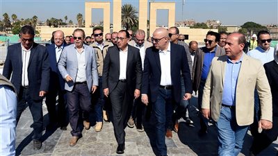 مدبولي: الرئيس السيسي وجه بمتابعة نسب الإنجاز بمشروع تطوير حديقة تلال الفسطاط 