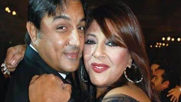 هالة صدقي وزوجها