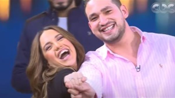 رنا رئيس وخطيبها