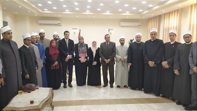 محافظ شمال سيناء يستقبل أعضاء قافلة الأزهر الدعوية | صور