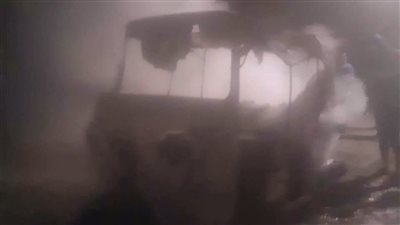 حريق توك توك بسبب ماس كهربائي أثناء سيره بالغربية