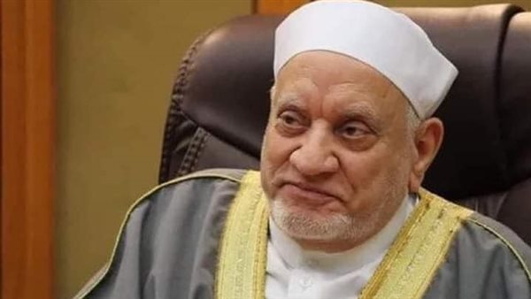 الدكتور أحمد عمر