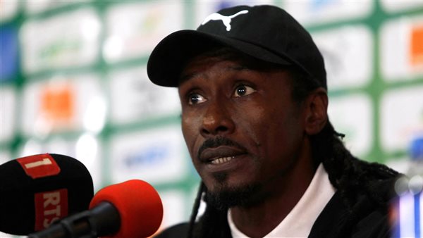 أليو سيسيه المدير