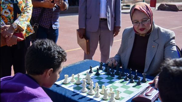 بطولة المدارس الأولى