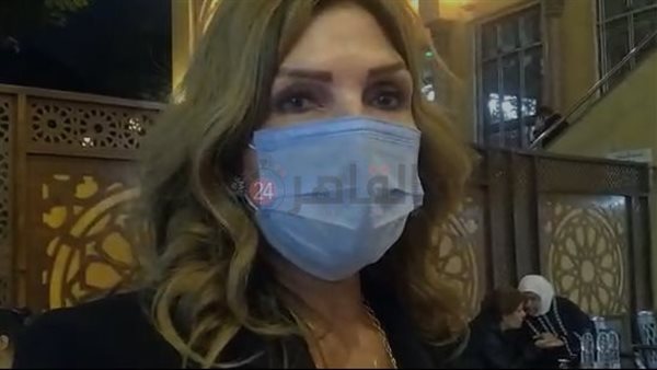 نادية مصطفى