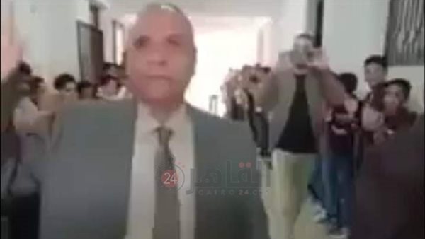 ممر شرفي لتكريم في