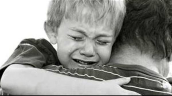 حكم برؤية الصغار