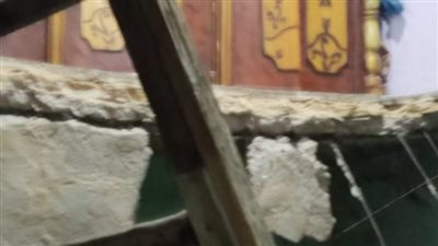 إخلاء عقار بعد انهيار سقف بدون إصابات.. وتضامن الإسكندرية تبحث حالة المتضررين | صور