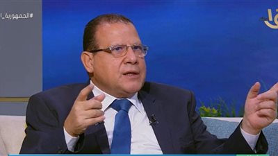 مجدي البدوي: لجان تفتيش على المصانع والشركات لبحث إمكانية تطبيق الحد الأدنى للأجور