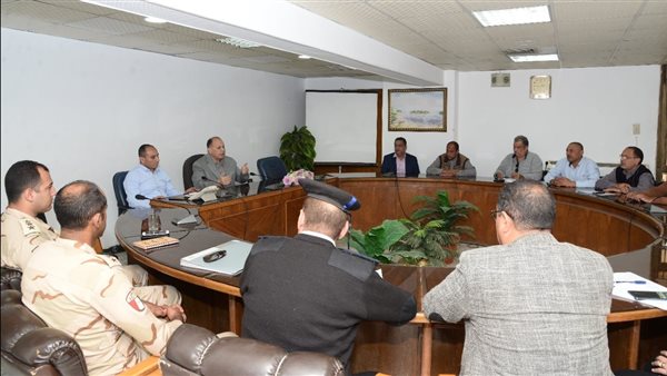 محافظ أسيوط 