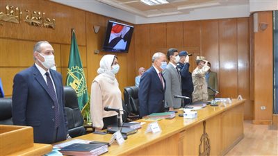 محافظ القليوبية: حملات أمنية أمام مدارس الفتيات للحد من التحرش والمعاكسات