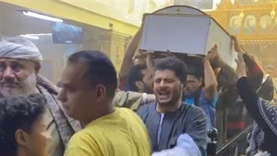 وسط بكاء وصراخ الأهالي.. تشييع جثماني عروسي الخصوص بعد وفاتهما بـ 48 ساعة من حفل زفافهما اختناقا بالغاز | بث مباشر