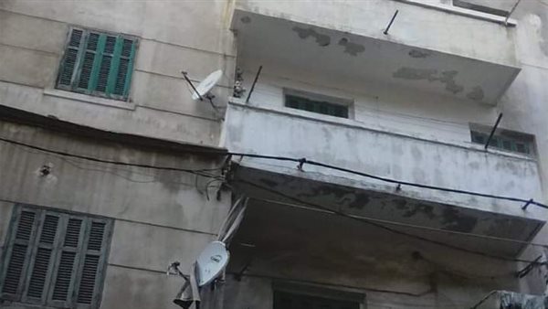 احتجاز شخص داخل عقار