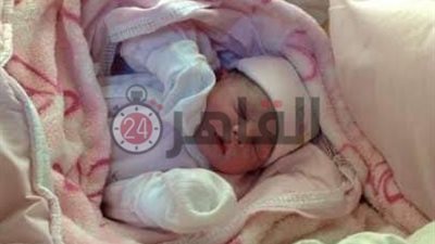 العثور على رضيعة حديثة الولادة بجوار أحد المنازل في كفر الشيخ