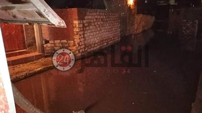 أول صورة لضحايا حادث انهيار بئر للصرف الصحي بقرية في سوهاج