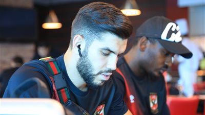 الأهلي يوجه الشكر إلى وليد أزارو (صورة)
