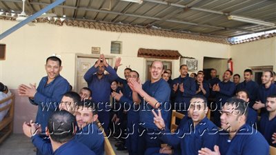 “الداخلية” تُفرج عن 3455 من نزلاء السجون بعفو احتفالًا بعيد الشرطة