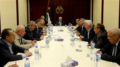 عاجل.. القيادة الفلسطينية تعقد اجتماعًا في رام الله للرد على خطة السلام الأمريكية