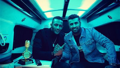 بـ”نظارة كاجول”.. شاهد محمد رمضان في مسلسل “البرنس” 2020 (صورة)