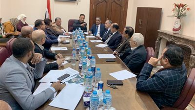 لحل أزمة المتدربين والمعاشات.. تفاصيل اجتماع “الوطنية للصحافة” ونقابة الصحفيين