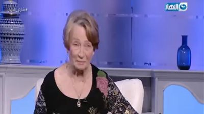 ابنة نجيب الريحاني تكشف أسرار زيجات والدها في أول ظهور لها بعد 60 عامًا (فيديو)