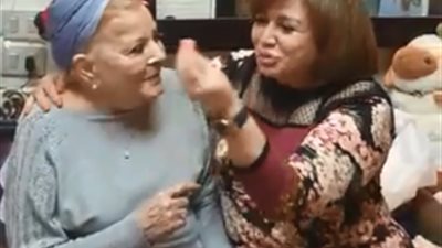 “بعد رحيل زوجة ابنها”.. إلهام شاهين تكشف أسباب تدهور صحة الفنانة نادية لطفي (فيديو)