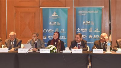 نيفين جامع: تعاون بين الحكومة ومجتمع الأعمال لوضع رؤية للتعامل مع التحديات التي تواجه المستثمرين