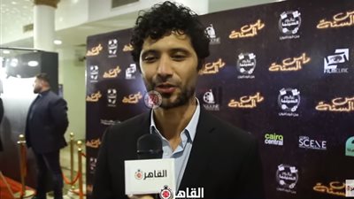 محمد الألفي: “أنا شخص أناني ومصلحتي فوق كل شيء بفيلم رأس السنة” (فيديو)