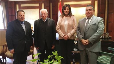 وزيرة الهجرة توافق على رعاية الفعاليات وتعرب عن سعادتها بعودة خريجي “العبيدية” لمصر