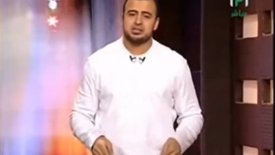 قبل 11 عاما.. “راشقة” أثارت حفيظة مصطفى حسني فكيف شعوره الآن؟ (فيديو)