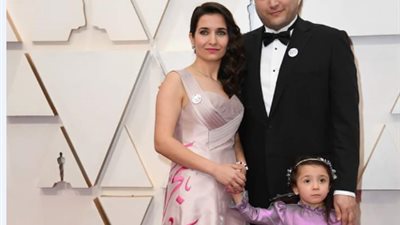 Oscar 2020.. السورية وعد الخطيب ترفع شعار: “تجرأنا على الحلم ولم نندم على الكرامة” (صور)