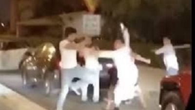 عامل يصيب زوجته وشخص من ذوي الاحتياجات الخاصة بطلقات نارية بالخطأ في قنا