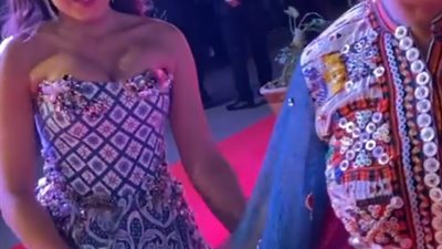 ناهد السباعي ترتدي “كوفرتة” في افتتاح مهرجان أسوان الدولي لسينما المرأة (صورة وفيديو)