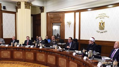 مدبولى: أنتظر من كل محافظ إعداد مهام ومسؤوليات واضحة لكل نائب