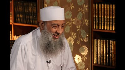 أول تعليق سلفي بعد اعتذار الشيخ الحويني بشأن “شهوة الخطاب الديني”