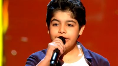 “سمرا يا سمرا” سببًا في خروج حفيد كارم محمود من برنامج “The Voice Kids”