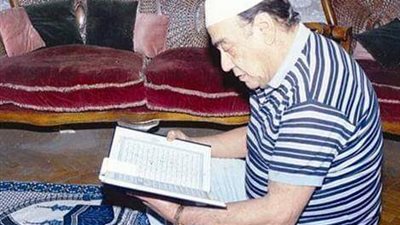 عندما بكى محسن سرحان أمام قبر الرسول