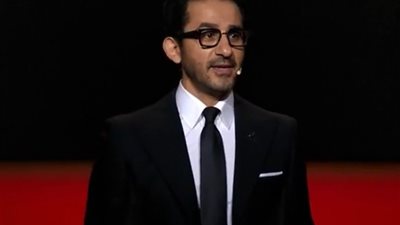 بعد تبرعه بمليون جنيه.. نشوى مصطفى تشيد بأحمد حلمي: “مثال لفنان بيوظف فنه للإنسانية”