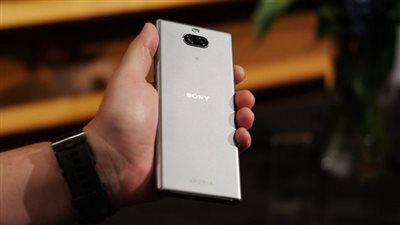 سعر ومواصفات هاتف Sony Xperia 10 II بعد طرحه