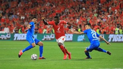 شوبير يفجر مفأجاة بشأن مباراة الأهلي والزمالك في الدوري الممتاز (صورة)