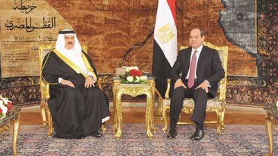 ملك البحرين يعزي السيسي في وفاة الرئيس الأسبق مبارك