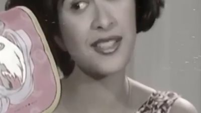 ياسمين عبد العزيز تستعرض مشوارها الفني من العمل كـ”موديل” وصولا إلى السينما (فيديو)