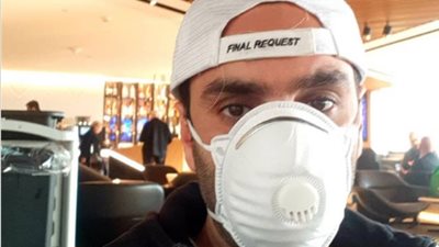 مغني “واما” يهاجم العاملين بمطار القاهرة بسبب فيروس كورونا: “مفيش حد لابس كمامة” (صورة)