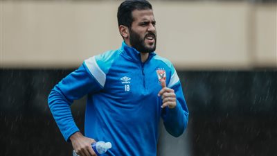 مؤمن زكريا يدعم مراون محسن قبل مباراة صن داونز (صورة)