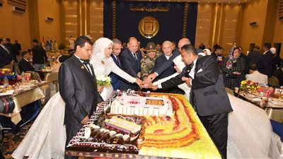 المنطقة الجنوبية العسكرية تنظم حفل زفاف جماعي لـ 200 شاب وفتاة