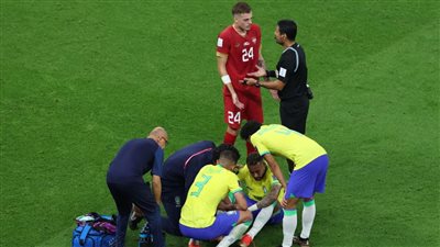 طبيب منتخب البرازيل يوضح إصابة نيمار أمام صربيا