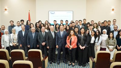 التخطيط تنظم ورشة عمل لطلاب الأكاديمية العربية للعلوم والتكنولوجيا والنقل البحري