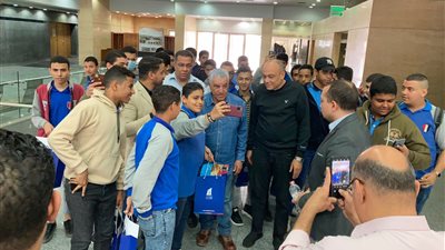 زاهي حواس يحكي أسرار الفراعنة لطلاب المدارس بالمتحف القومي للحضارة المصرية