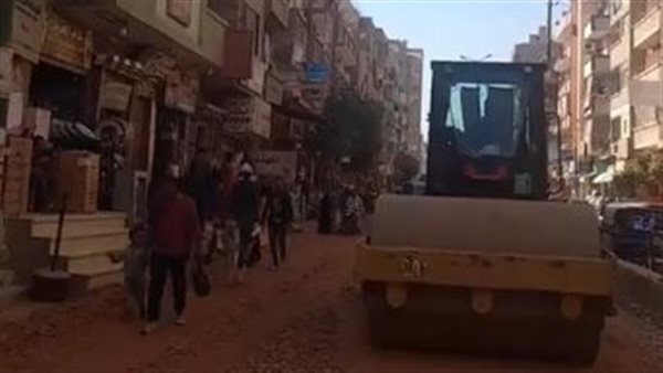 رصف الطرق بأسيوط